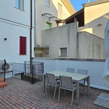 Lido Di Dante Lido di Jesolo